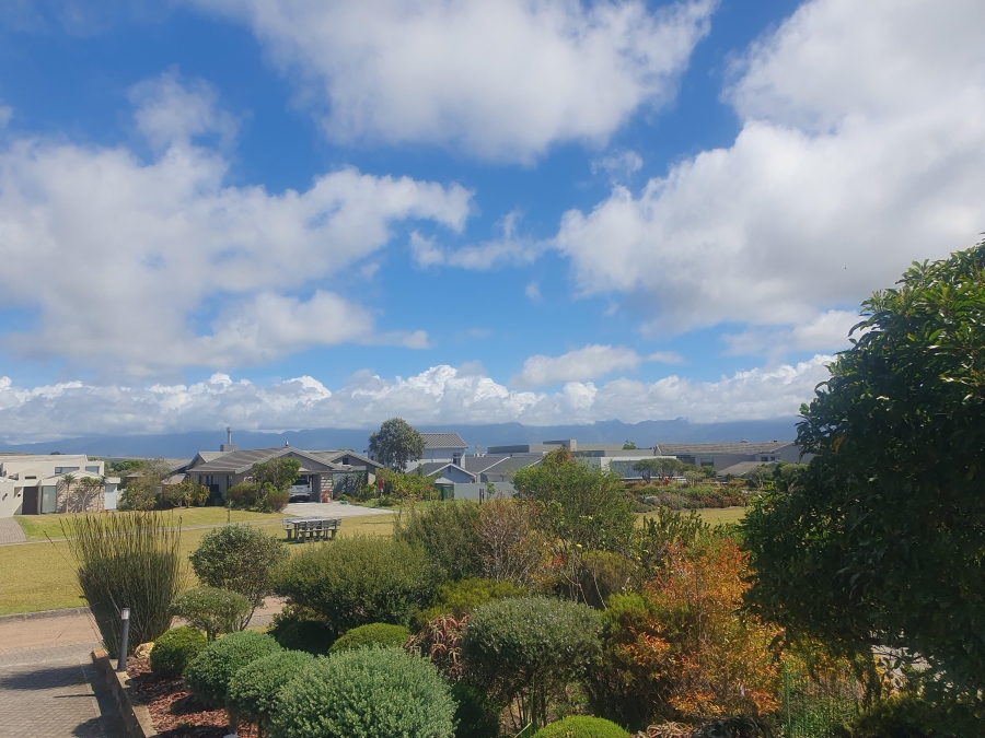 3 Bedroom Property for Sale in Oubaai Western Cape
